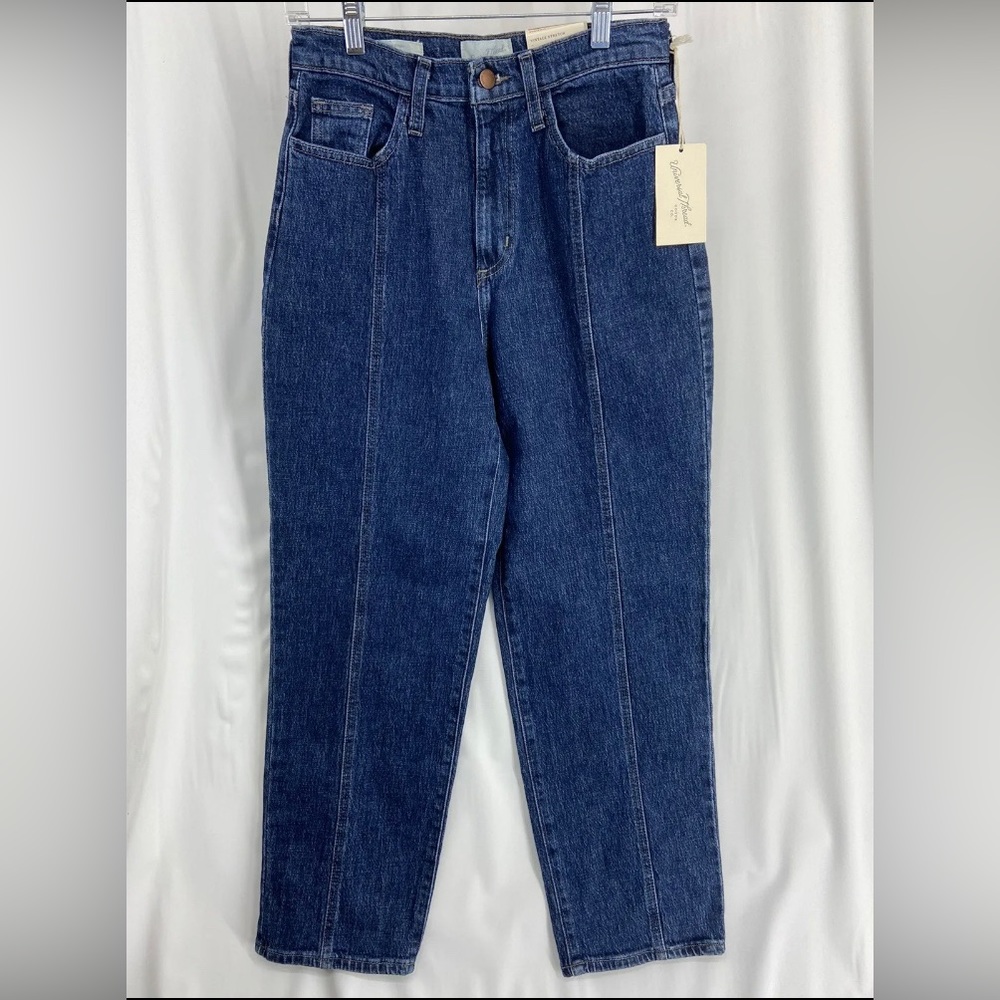 NWT Universal Thread Vintage Straight Slim Hip & Thigh Denim Jeans Size 4